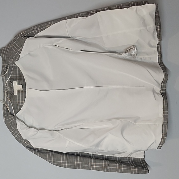 H&M double breasted Gray plaid blazer - Picture 2 of 8